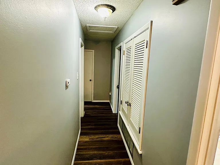 414 Newcomb Cv — Photo 9