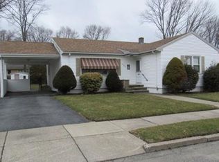 129 Armsby St, New Bedford, MA 02745