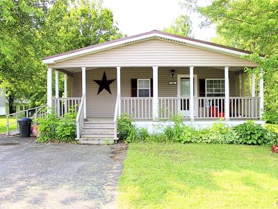 606 Sycamore Ln, Utica, NY, 13502