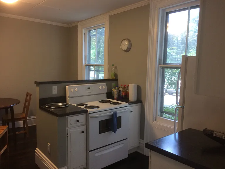 125 Farm St #2 — Photo 2