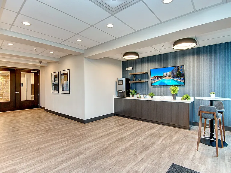 The Pacifica Apartments — Photo 24
