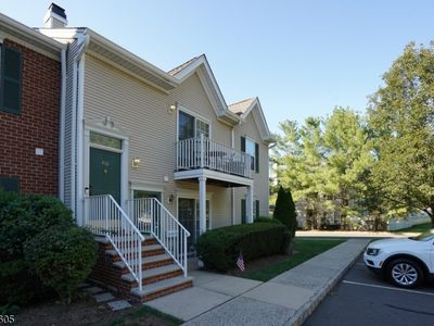 416 Well Sweep Rd, Whitehouse Station, NJ, 08889