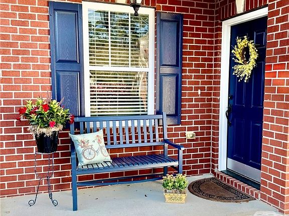 2nd image of 133 Regency Circle