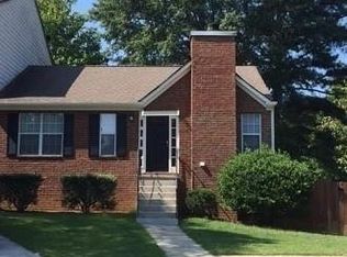1028 Plantation Way NW, Kennesaw, GA 30144