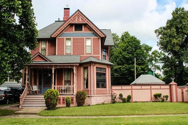 1st image of 208 New York Ave