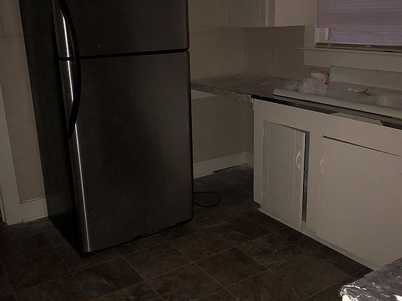 4th image of 707 N 15th Ave