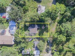 241 Santa Cruz St, North Fort Myers, FL 33903
