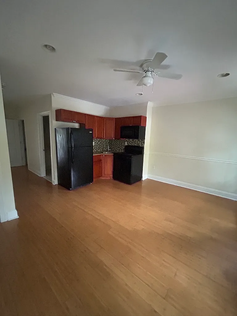 1 bed, 750 sqft, $1,400 — Photo 3