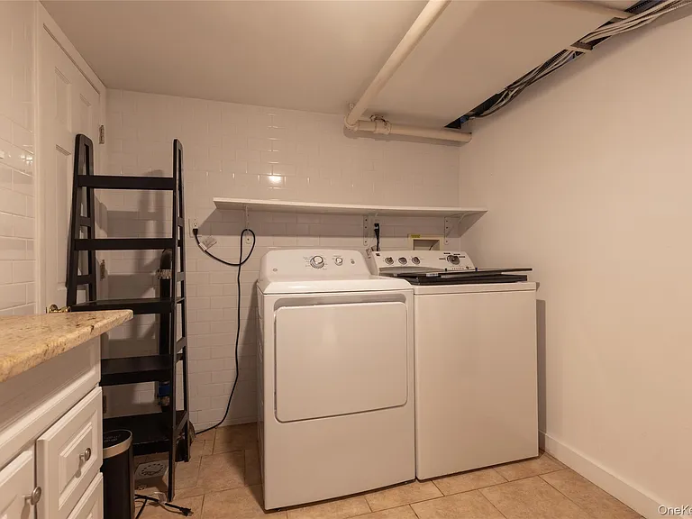 191 Beach 140th St — Photo 27