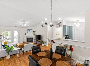 10652 Hill Point Ct, Charlotte, NC 28262