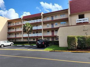 1005 Country Club Dr APT 207, Pompano Beach, FL 33063