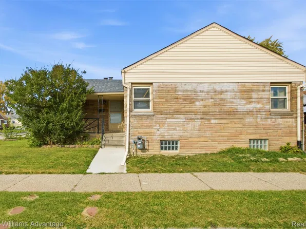 23708 Cushing Ave, Eastpointe, MI 48021