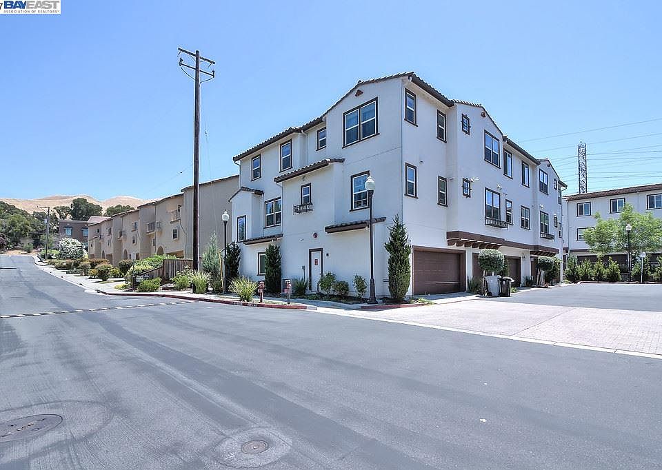 1st image of 43758 Paso Nuez Cmn