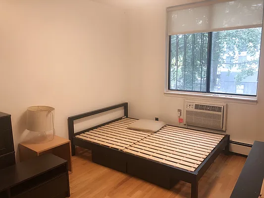 Rented by Century 21 New Golden Age Realty | media 15