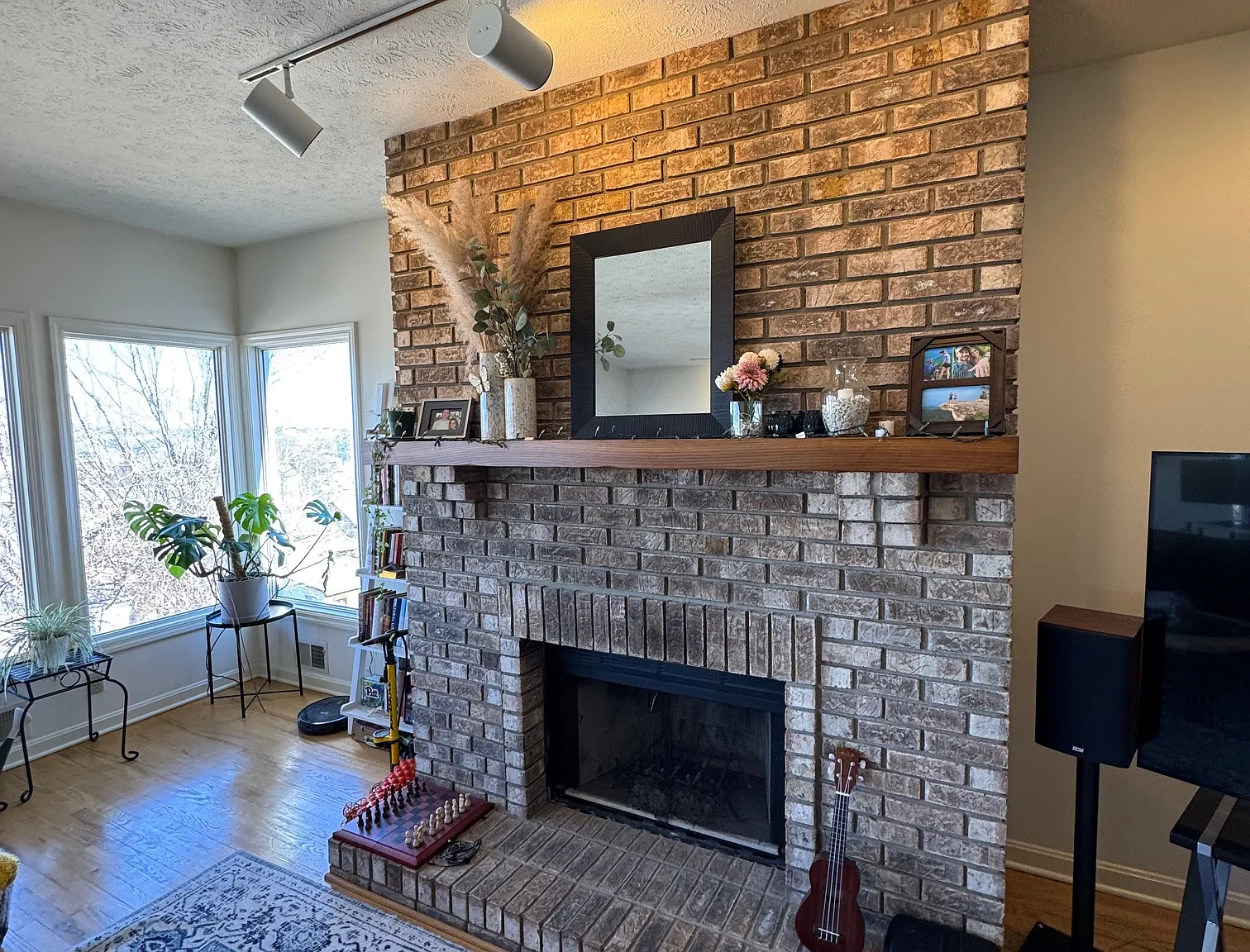 2 bed, 1800 sqft, $2,000 — Photo 3