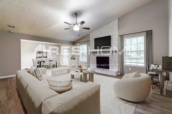 5894 Clate Ct — Photo 4