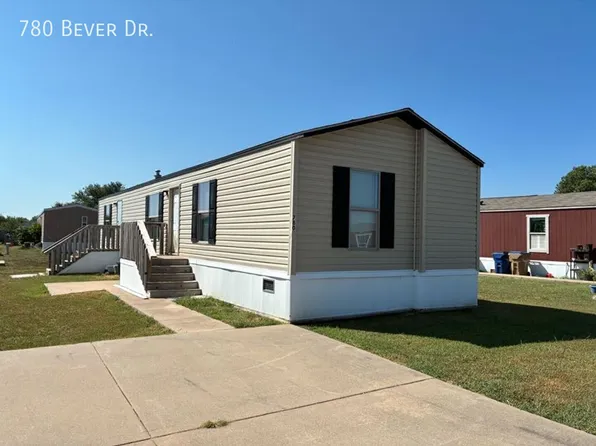 780 E Bever Dr, Towanda, KS 67144