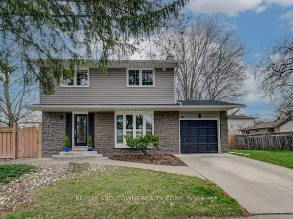 126 Otter Cres, Oakville, ON L6H 1E6