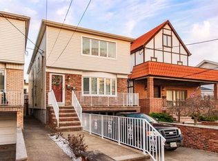 230 Avenue A #1, Bayonne, NJ 07002