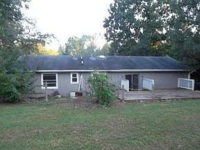 5th image of 826 Westbrook Dr