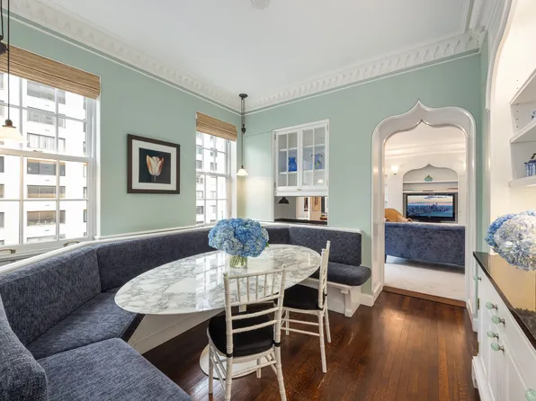 1 East End Avenue image 8 of 16