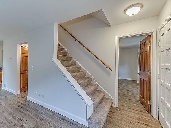 5th image of 7719 W Ivy Ct