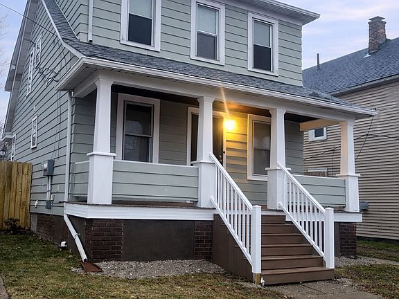 3rd image of 7410 Wentworth Ave #Up