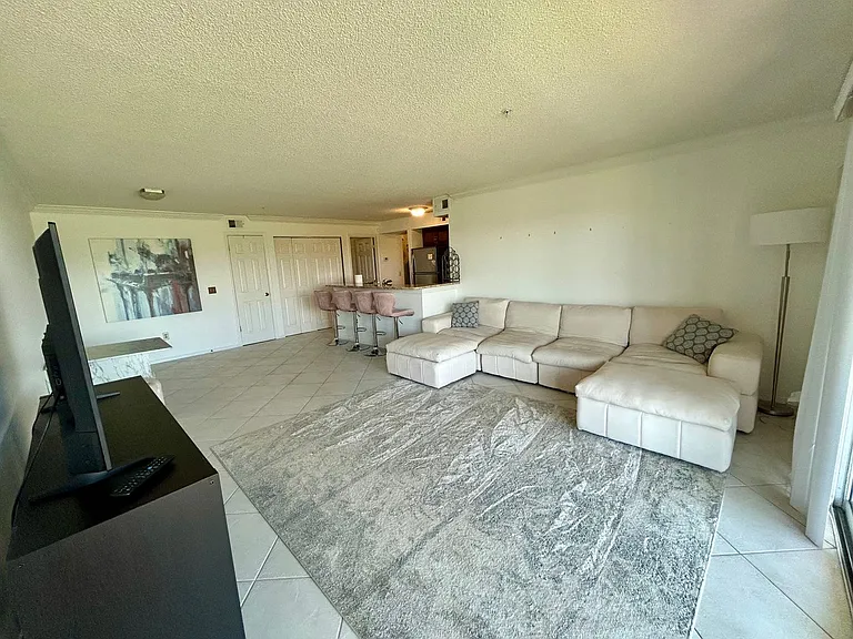 2400 Feather Sound Dr #827 — Photo 6