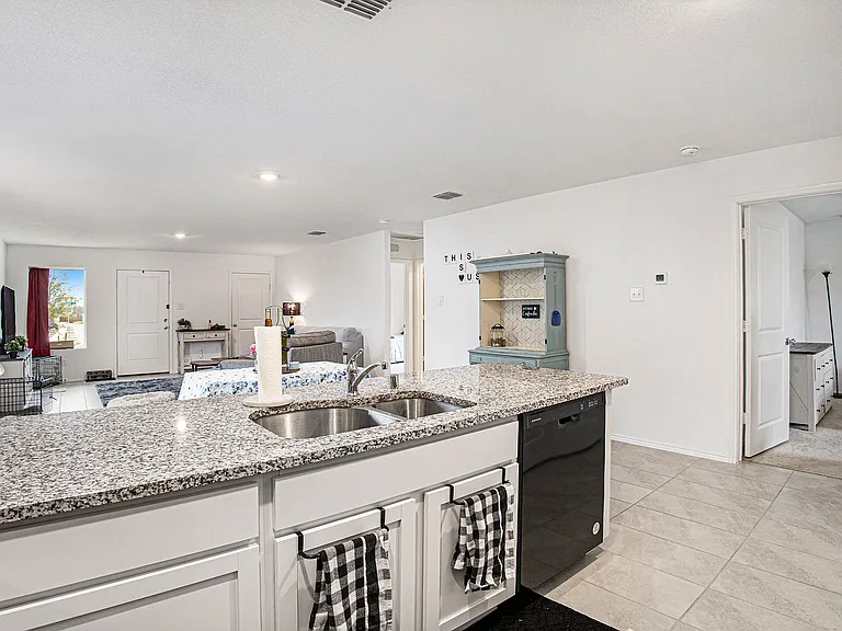3624 Bluebird Ln — Photo 16