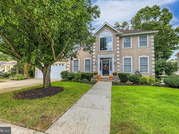 138 Saint Andrews Dr, Egg Harbor Township, NJ 08234