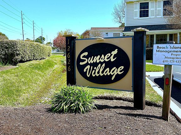 2nd image of 12626 Sunset Ave APT 9B