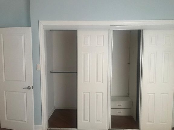 3rd image of 1355 W Greenleaf Ave #1