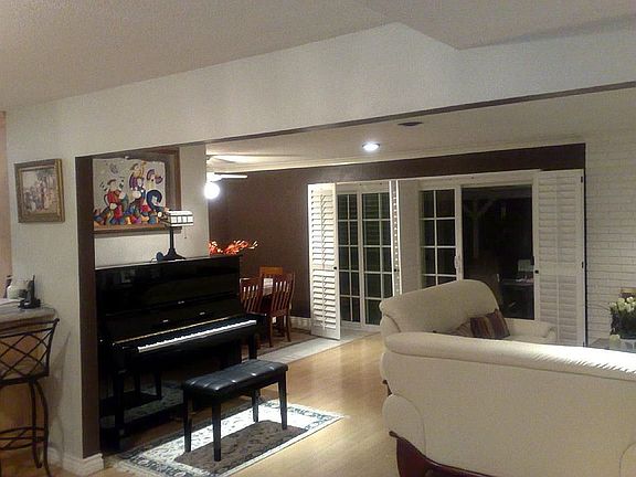 4th image of 12651 Strathmore Dr