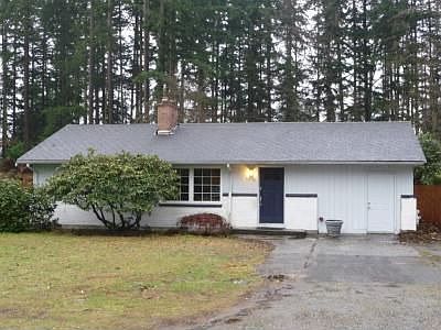 1st image of 6112 190th St SW