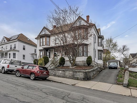 2nd image of 923-925 Essex St