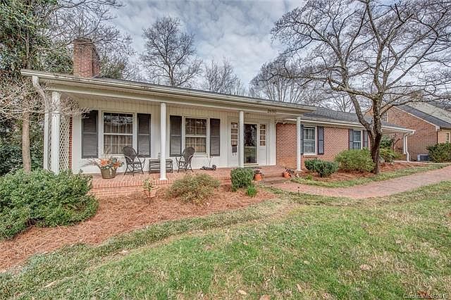 1st image of 2650 Armstrong Cir