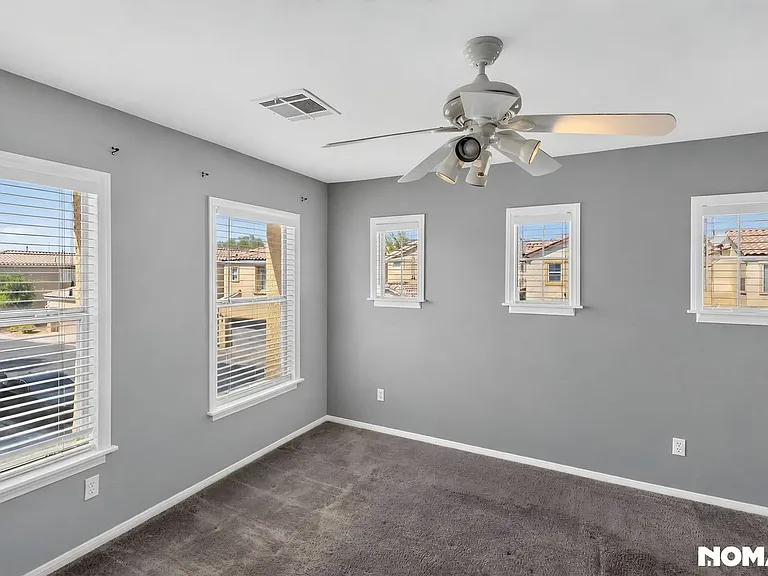 8528 Myrsine Ct — Photo 29