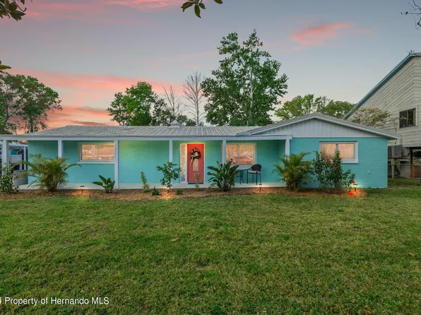 7229 Bethesda Ct, Weeki Wachee, FL 34607