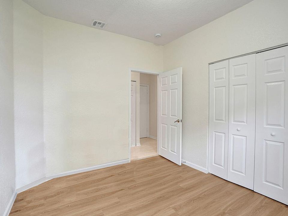 1st image of 11646 NW 47th Drive