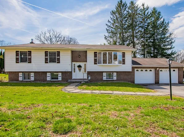 5 Magee St, Wellsboro, PA 16901