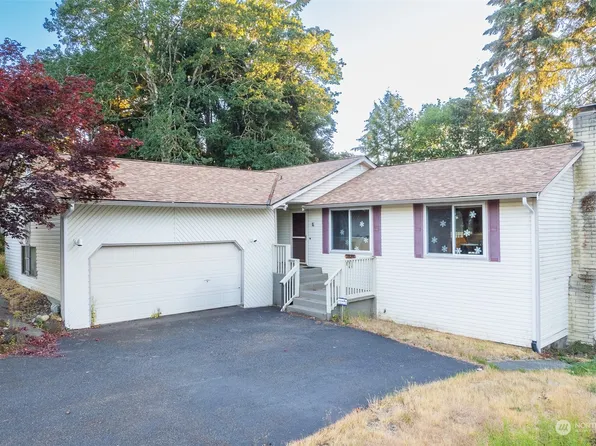 7826 Emerald Drive SW, Lakewood, WA 98498