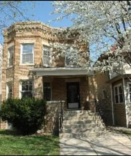 5154 W Berteau Ave #1 Photo 1