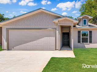 1324 N 34th St, Waco, TX 76710