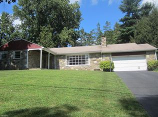10 Home Rd, Hatboro, PA 19040