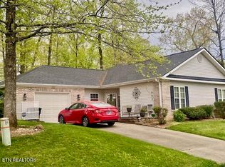 203 Seminole Cir, Loudon, TN 37774
