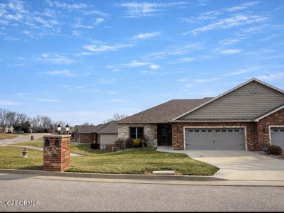1241 Duane Swift Pkwy, Jefferson City, MO, 65109