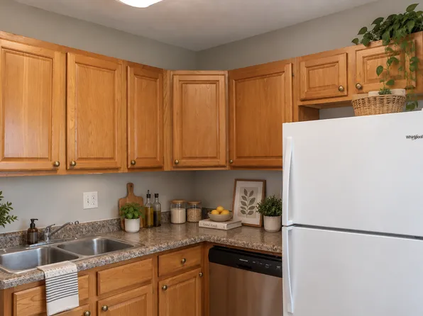 312 S Calvert St, Muncie, IN 47303