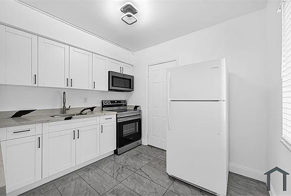 1st image of 6432 NE 1st Ct
