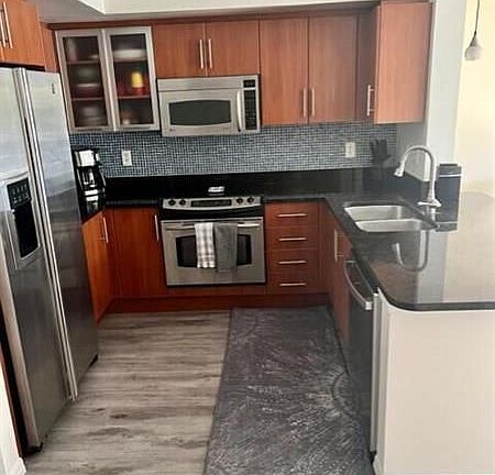 5th image of 600 S Dixie Hwy APT 710