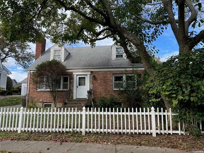 43 Highland Avenue, Port Washington, NY, 11050